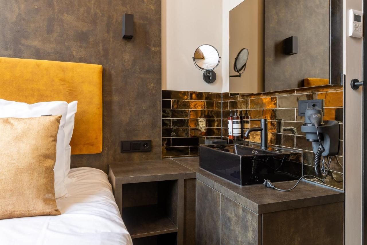 Monument Hotel 赞丹 外观 照片