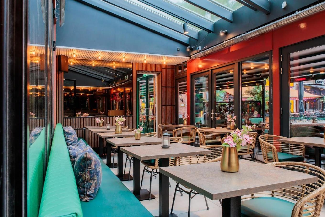 Monument Hotel 赞丹 外观 照片
